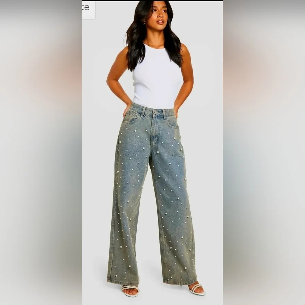 Chic Pearl Embellished Wide Leg Jeans